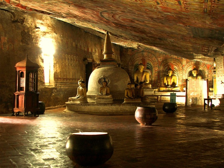 Top 5 Iconic Attractions Of Sri Lanka 