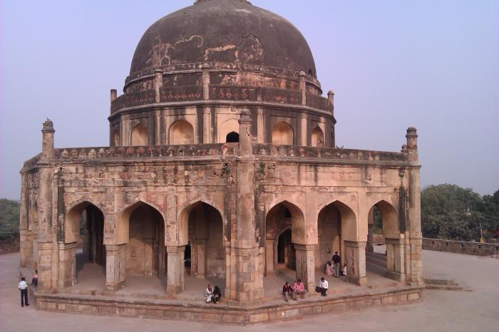 Did You Ever Notice These Monuments In Delhi?