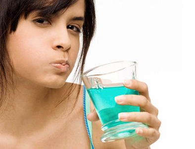 Importance Of Using Mouth Wash and Its Benefits